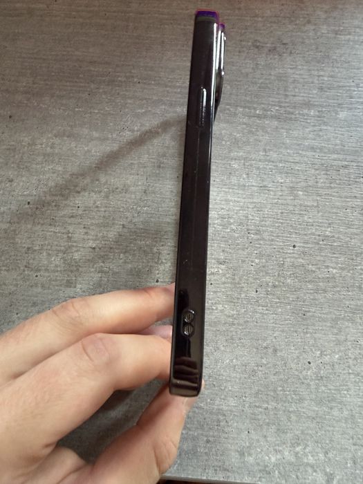 Vând husǎ silicon magsafe Iphone 15 Pro Max