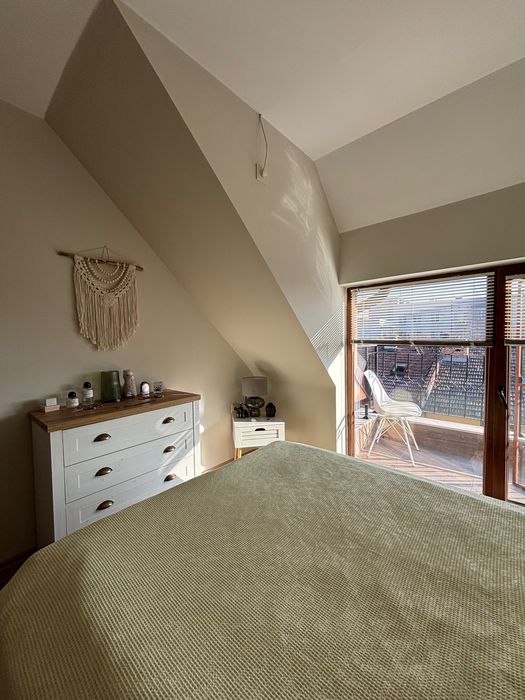 Дава се под наем Тристаен апартамент в Пловдив, Южен - 120 кв.м за 382.5 € - Снимка #10