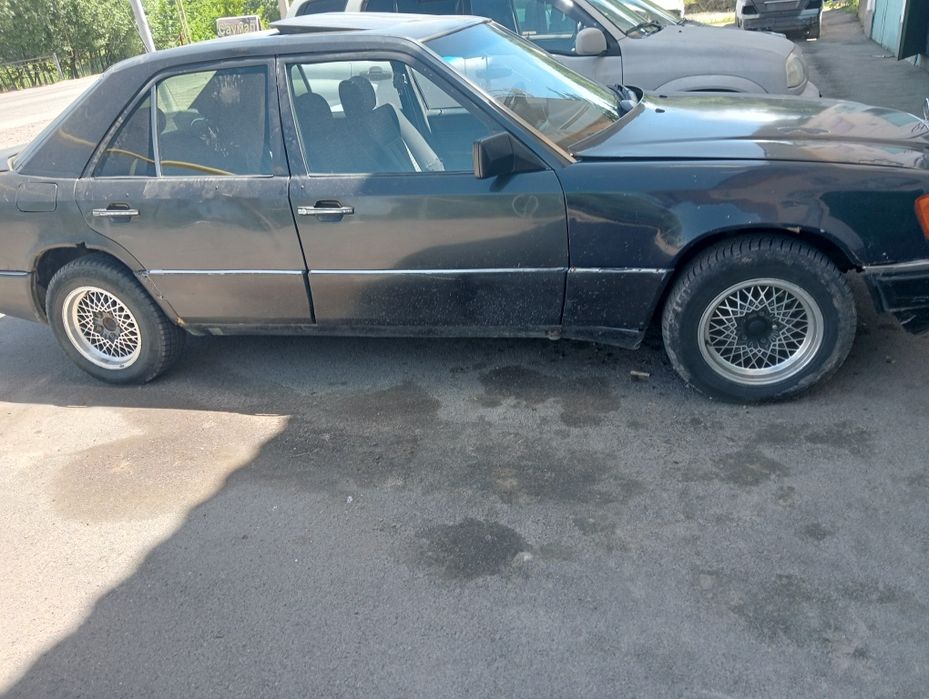 Мерс 124 на продажу