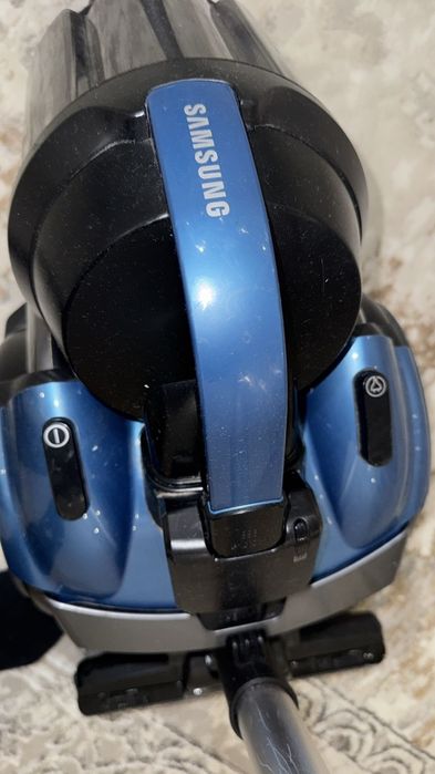 Пылесос самсунг,