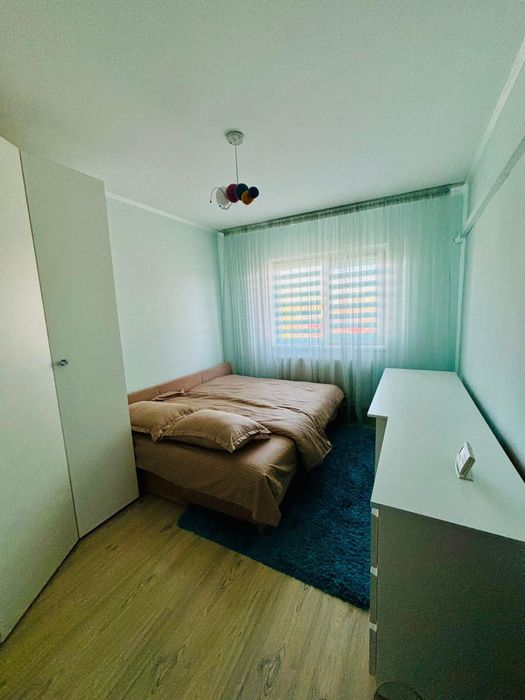 Apartament de inchiriat 3 camere Sarari Craiova