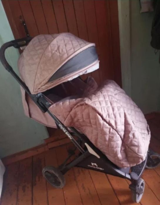 Коляска детская для мальчика и девочки