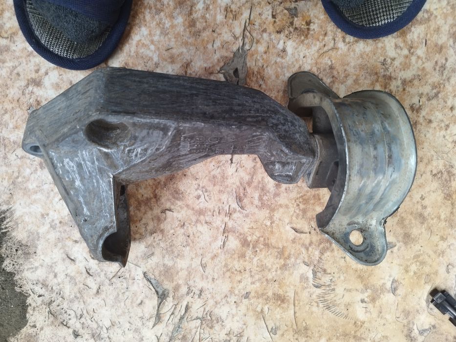 Запчасти на Опель 1,6 объем