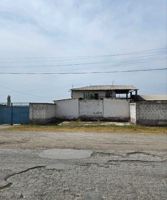 Продаеться Нежилой обьект  Тошкент вилояти Куйичирчик Тошовул 56.5 сот