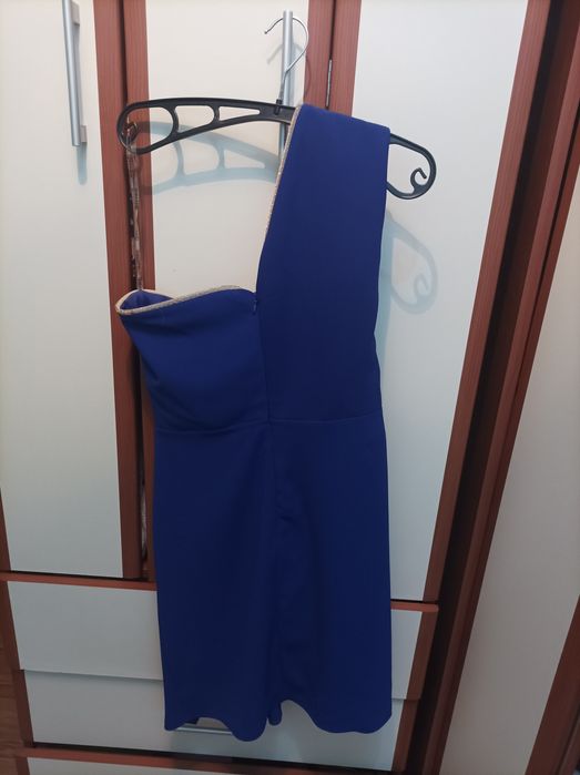 Официални рокли втора употреба