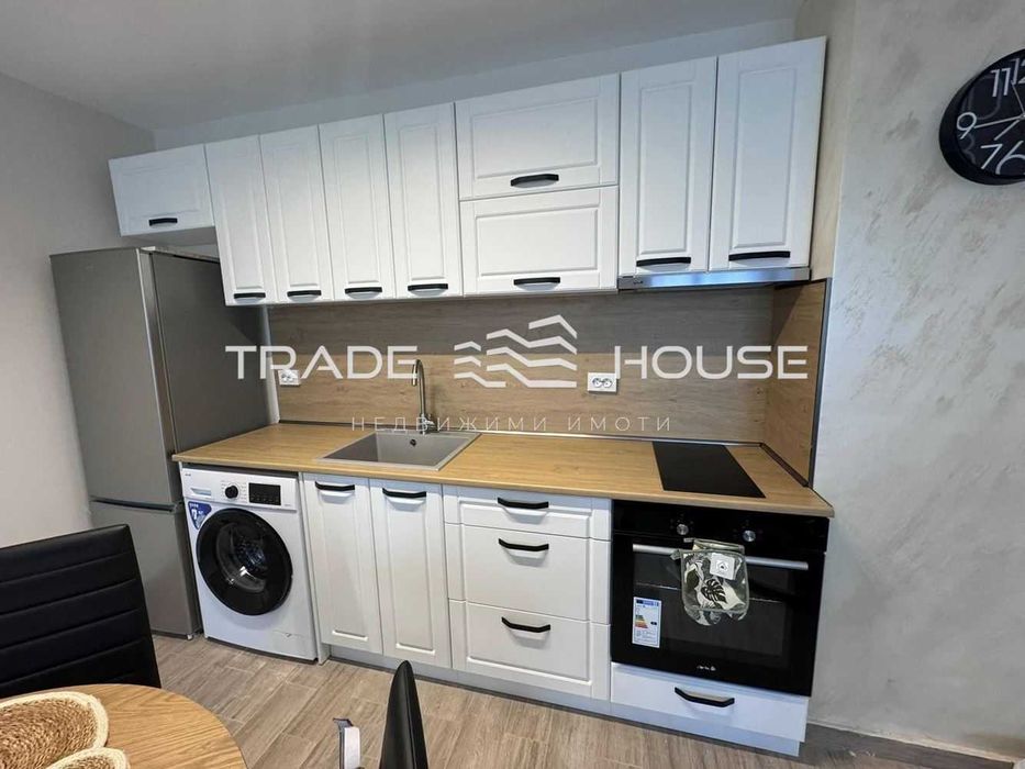 Дава се под наем Двустаен апартамент в Пловдив, Въстанически - 65 кв.м за 357 € - Снимка #3