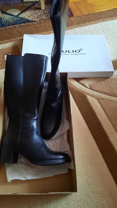 Cizme de dama din piele bovine,marca Giulio.