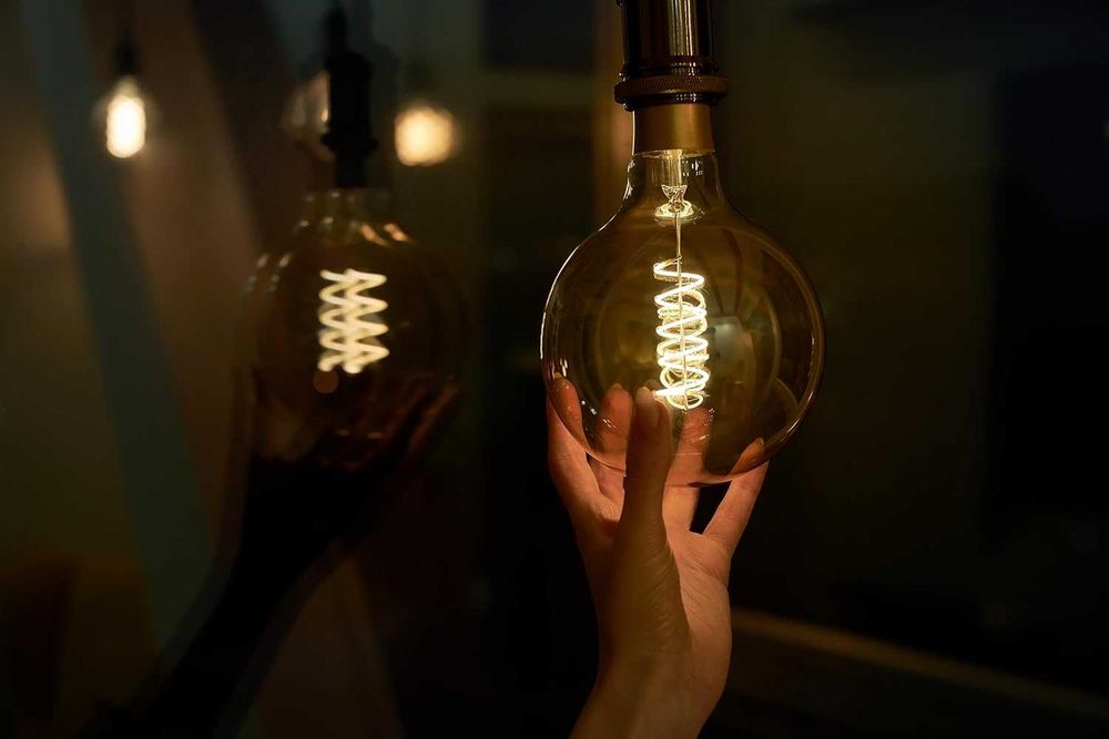 Bec Shelly Vintage G125 controlat prin WiFi