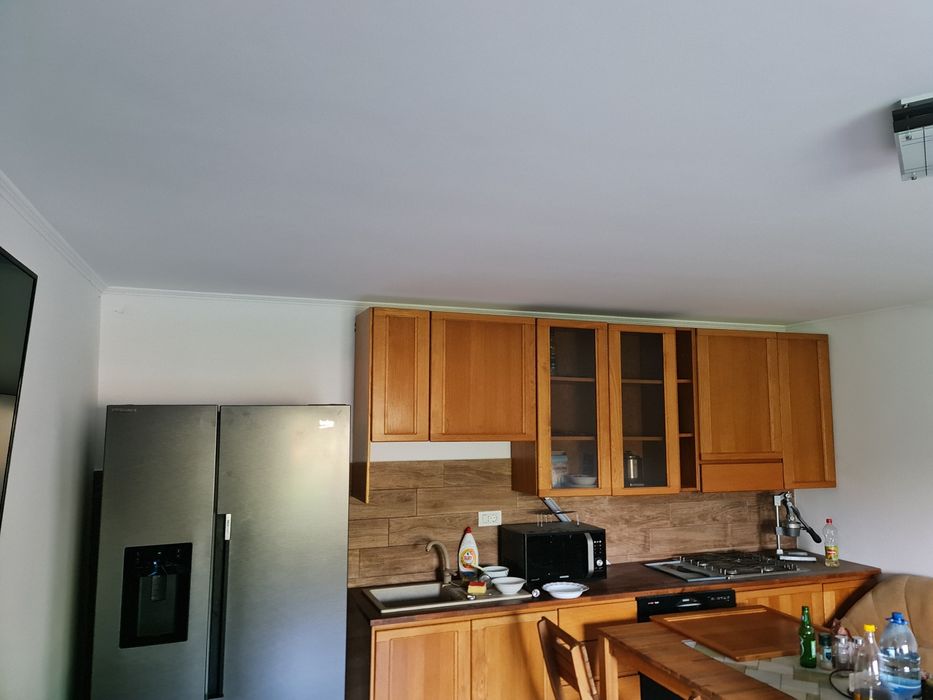 Inchiriez casă renovată cu curte mare – Mândrești, aproape de Focșani