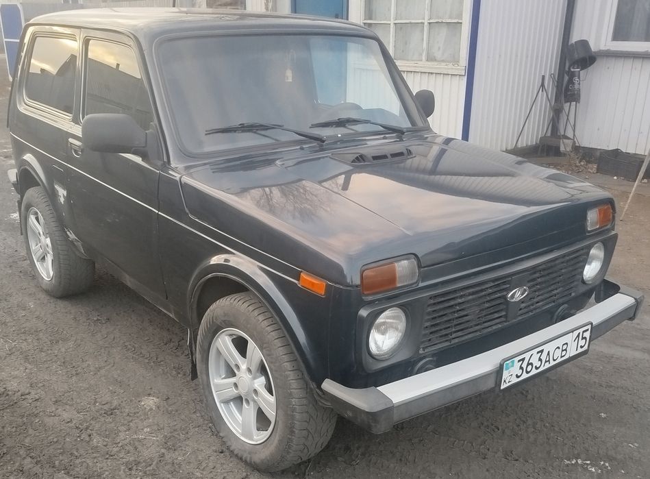 Автомобиль Нива.