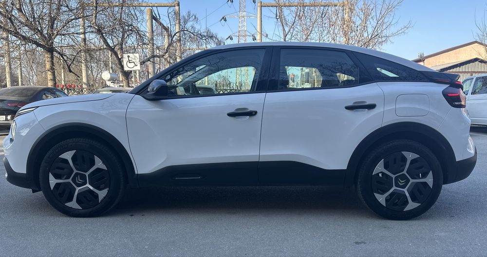 Citoren C4 BLUEHDI 110 S&S