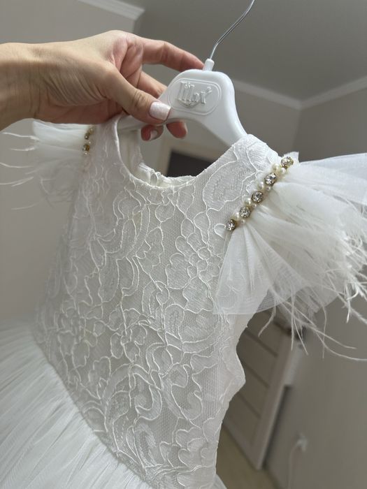 Нарядное платье