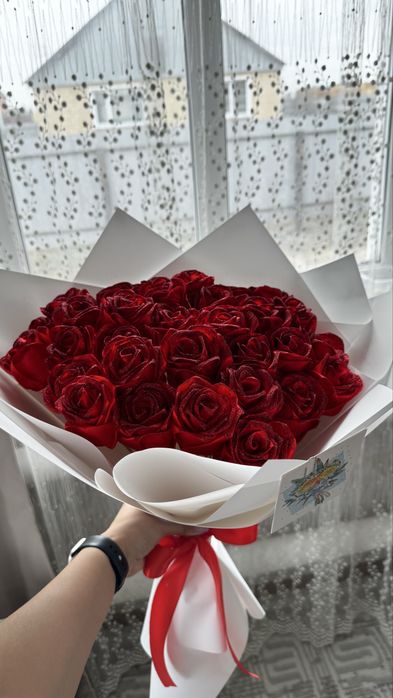 Букет роз из атласных лент