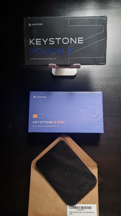 Хардуерен Портфейл Keystone 3 Pro