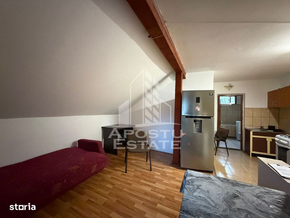 Apartament 2 camere la casa, centrala proprie, zona Aradului