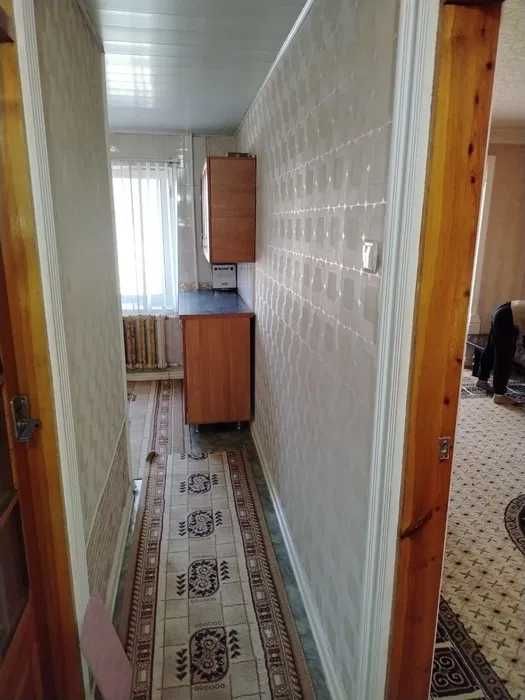 Арзон нархда Горгаздан 2 хонали 1 каватдан квартира сотилади