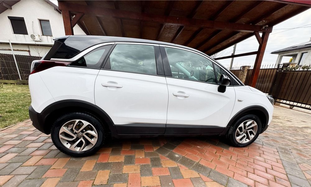 Crossland X, 1.6 DT,47000 km,2018, cumparata noua de la dealer OPEL RO