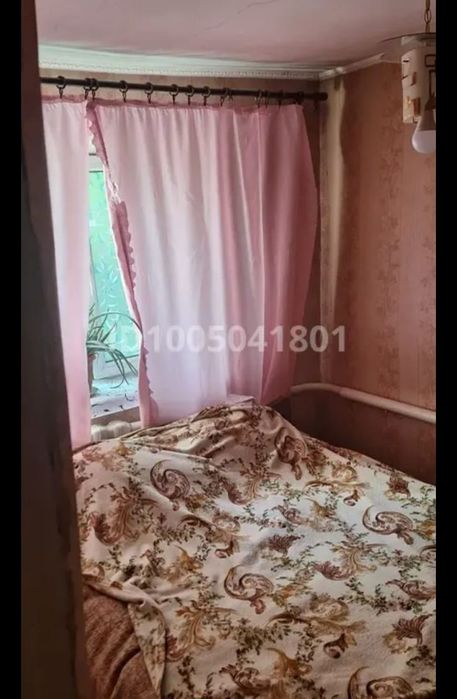 Залиния,вдоль дороги,8 соток