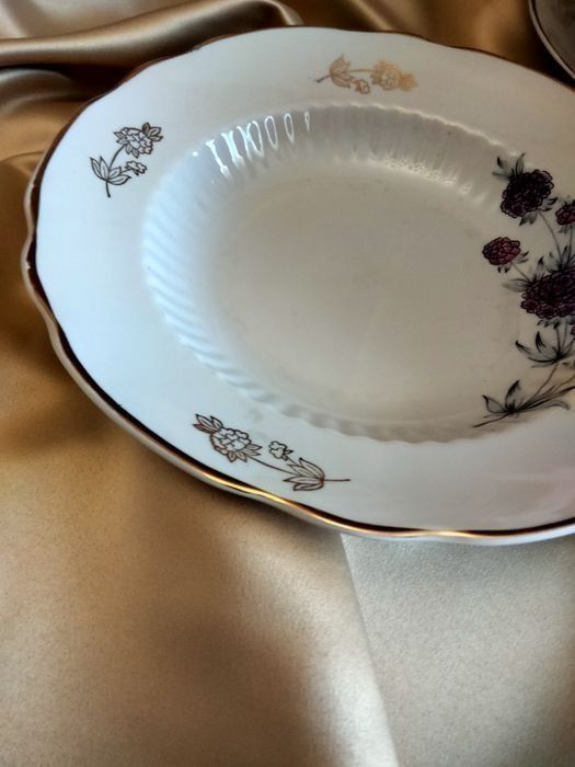 Тарелки фарфоровые, глубокие. СССР