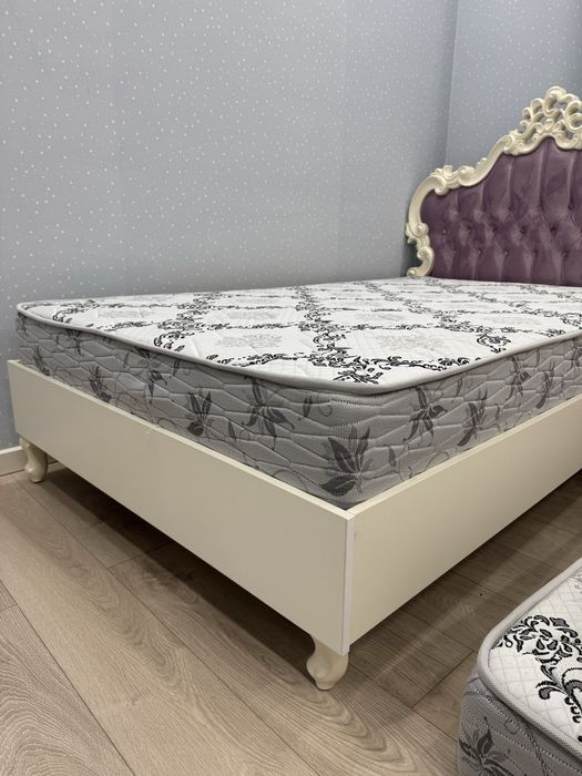 Кровать односпальная +матрас