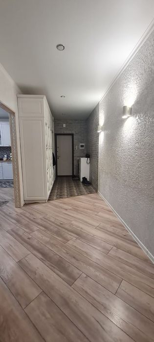 Продам 3-комнатную квартиру
