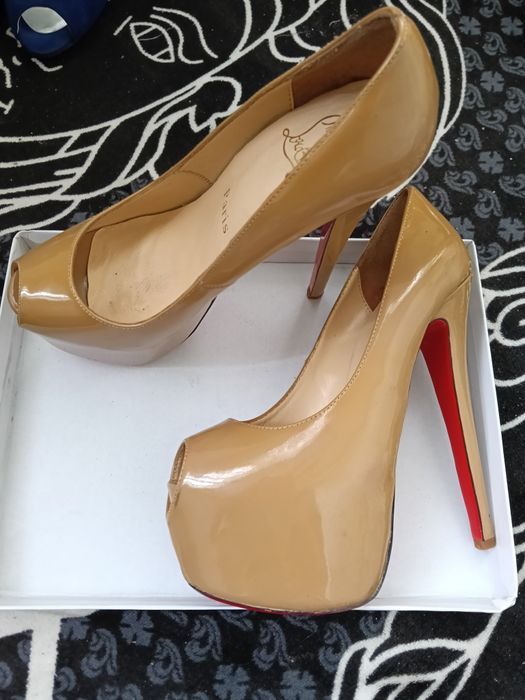 Обувь по 4000тыс