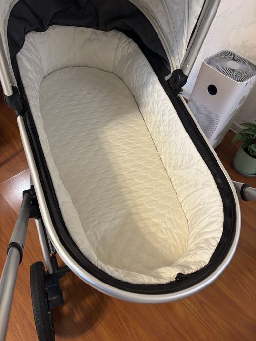 Коляска 2 в 1 Moon Resea S