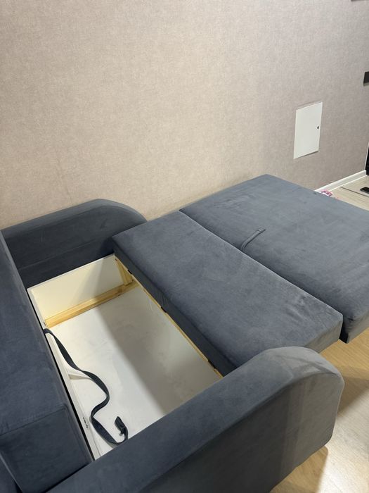 Продам диван 140*200