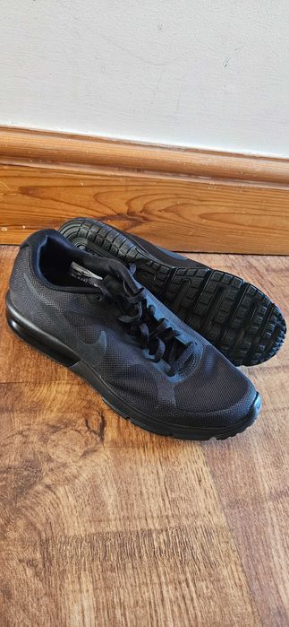 NIKE Air Max Sequent 38.5 UK 5