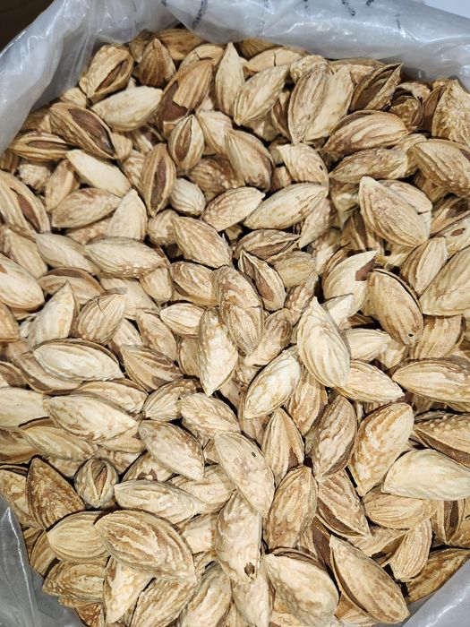 Bodom qaymoq mestniy миндаль каймак местный