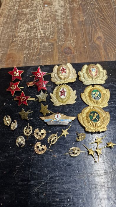 Значки эпохи СССР