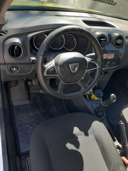 Vind Dacia Logan