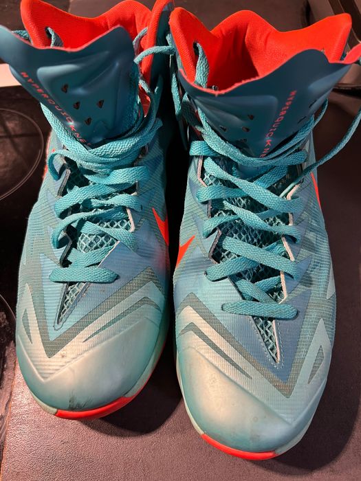 Nike маратонки запазени доста!Размер 44