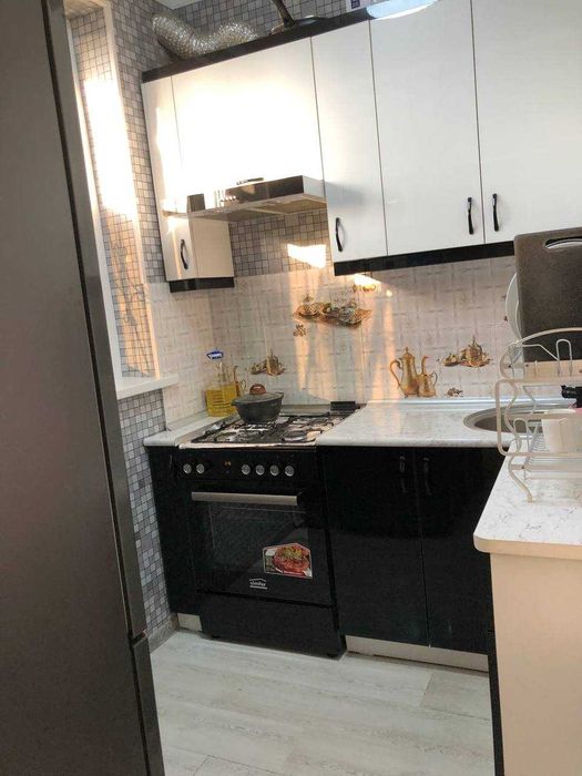 Продам квартиру 3/4/4 77 серия Юнус Абад 18кв