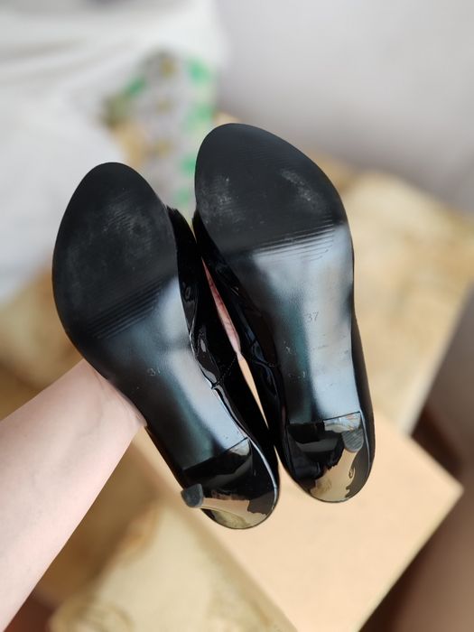 Лакированые туфли