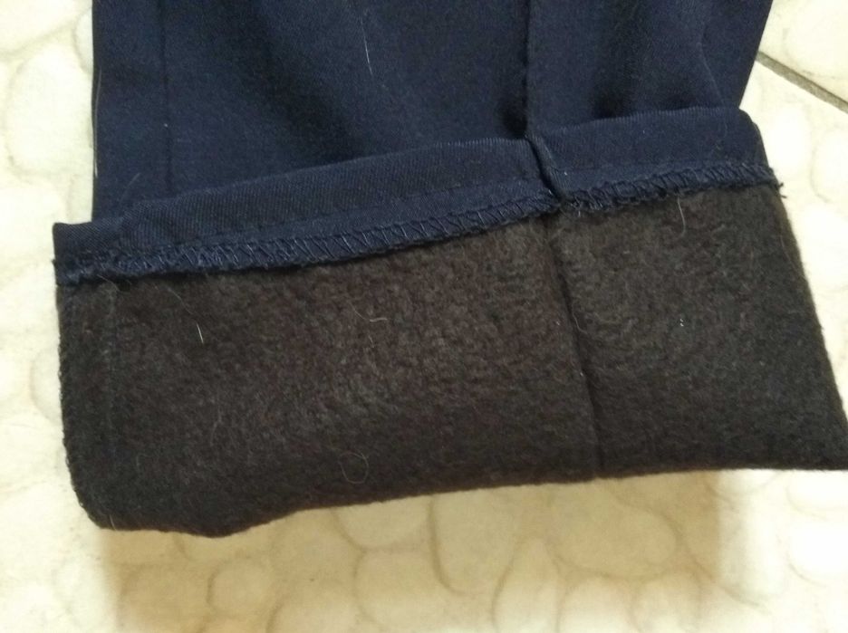 Продам школьные брюки для девочки