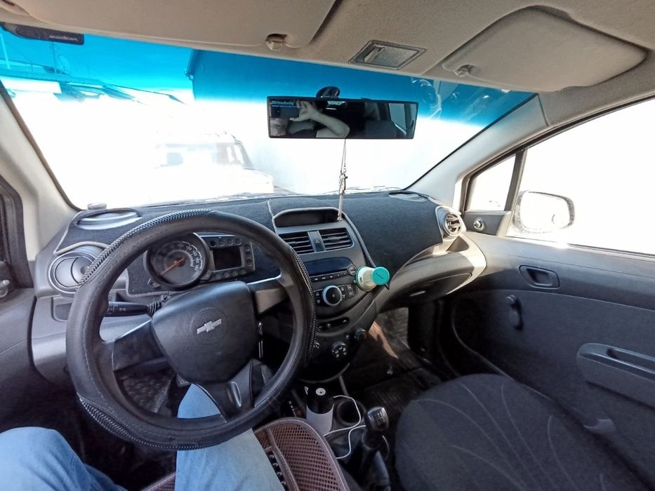 Spark vikupga beriladi