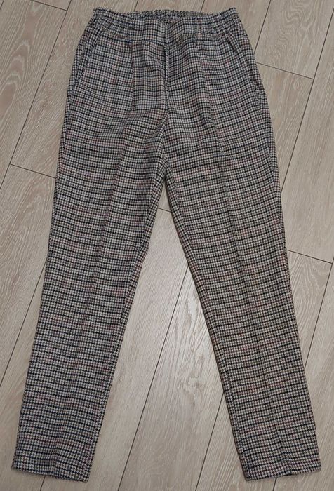 Pantaloni stofa, lungime trei sferturi