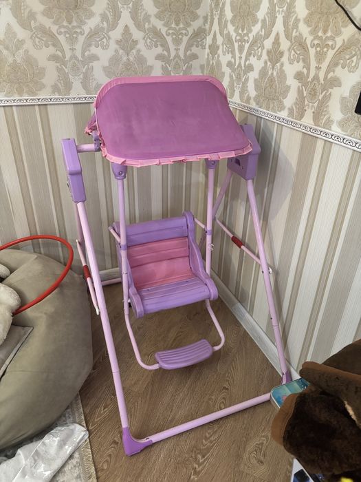 Продам детскую качелю