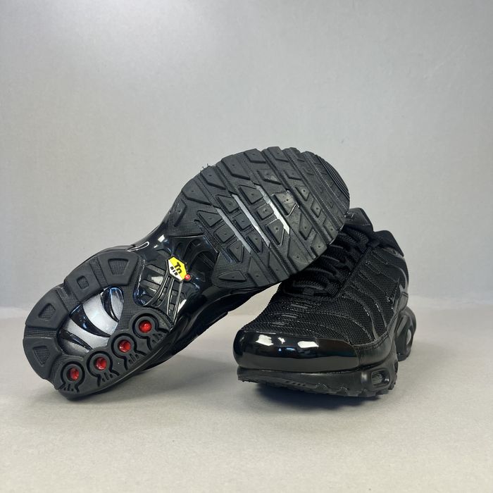 Nike Air Max Plus TN "Black"! НОВИ! Женски