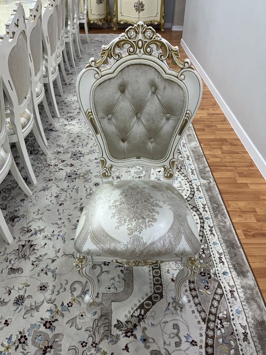 Стулья для гостиной