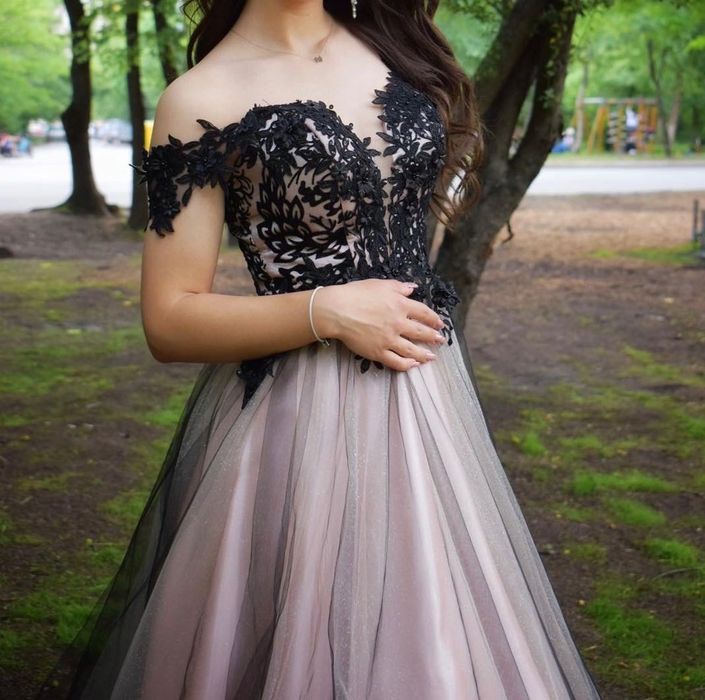 Официална рокля/Абитуриентска