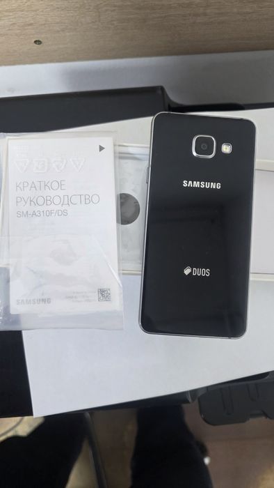 Продам Самсунг А3-2016