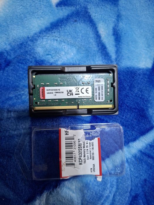 Memorie Ram crucial si kingstone  ddr4 16gb. Laptop