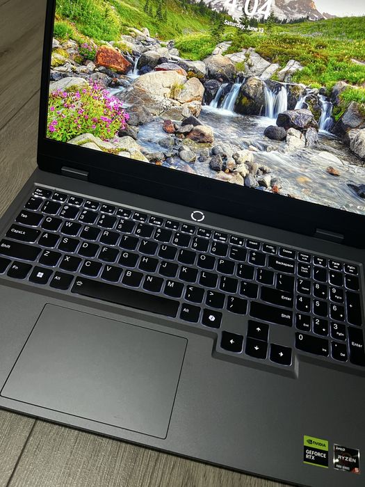 Laptop Gaming Lenovo LOQ