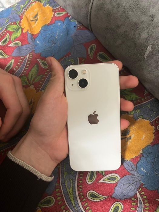 Айфон 13 хорошии