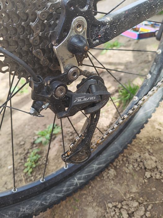 Vând dirt jumper nu știu firma