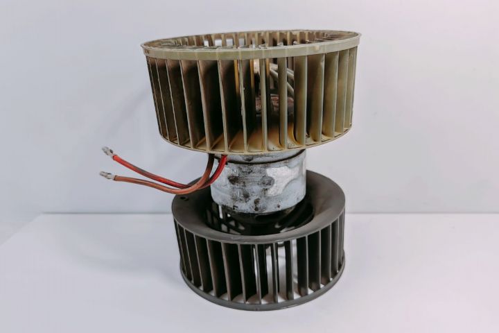 Ventilator habitaclu 0130101103 BMW Seria 3 E46