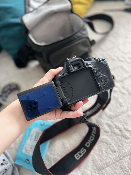 Фотоаппарат Canon EOS 600D