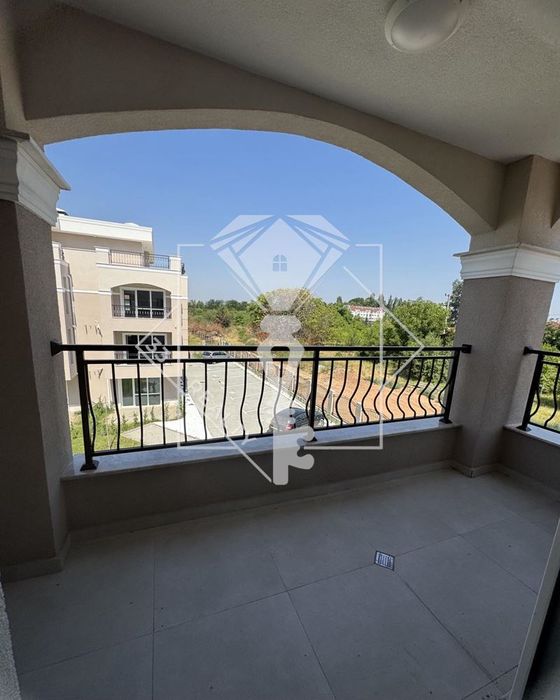 Продава се Тристаен апартамент в Пловдив, Беломорски - 121 кв.м за 1612 €/кв.м - Снимка #7